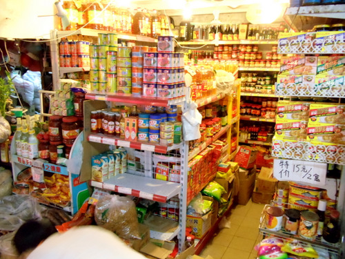Many canned goods.